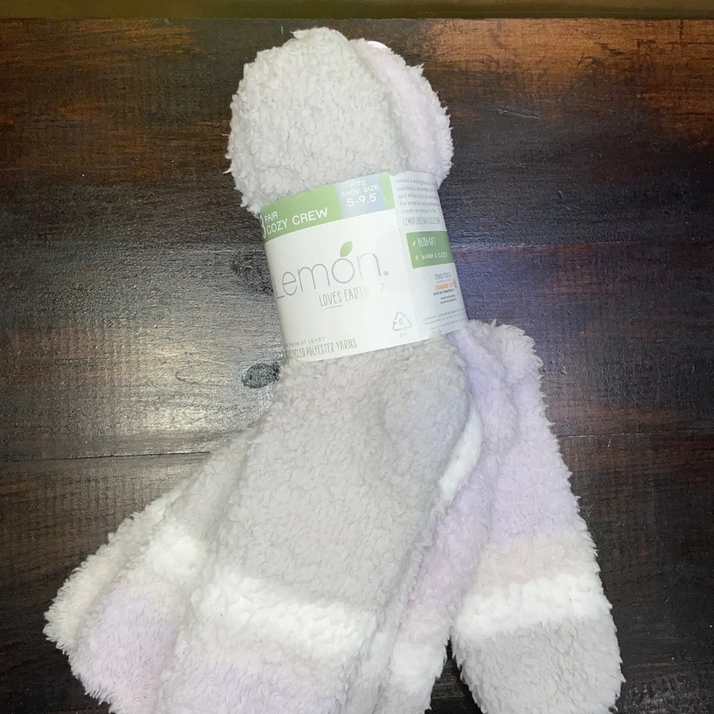 NEW‎ Lemon Loves Earth 3 Pair Cozy Crew Plush Crew Socks Sz 5-9.5 OEKO Tex